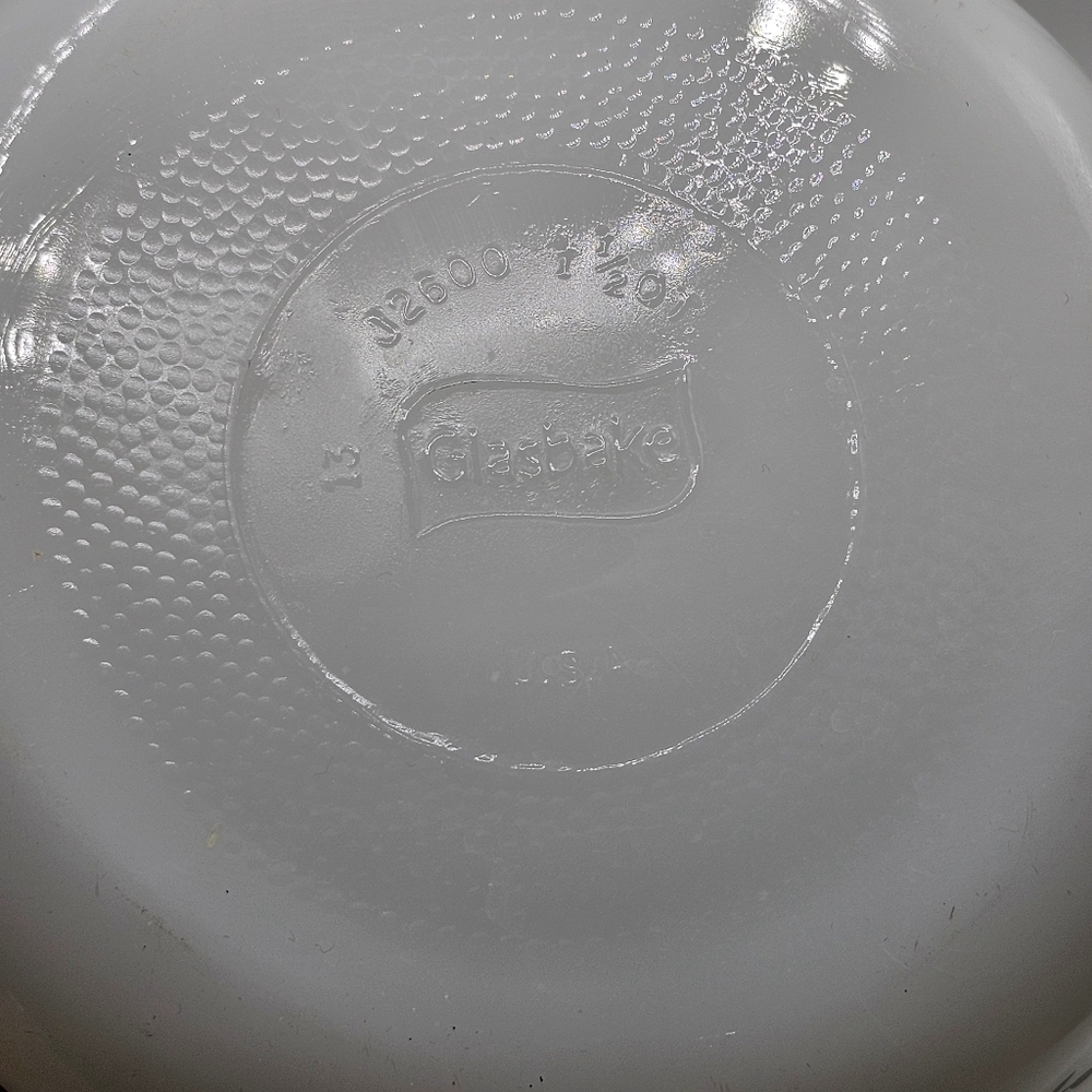 Glasbake Vintage Serving Dish - Picture 5 of 6